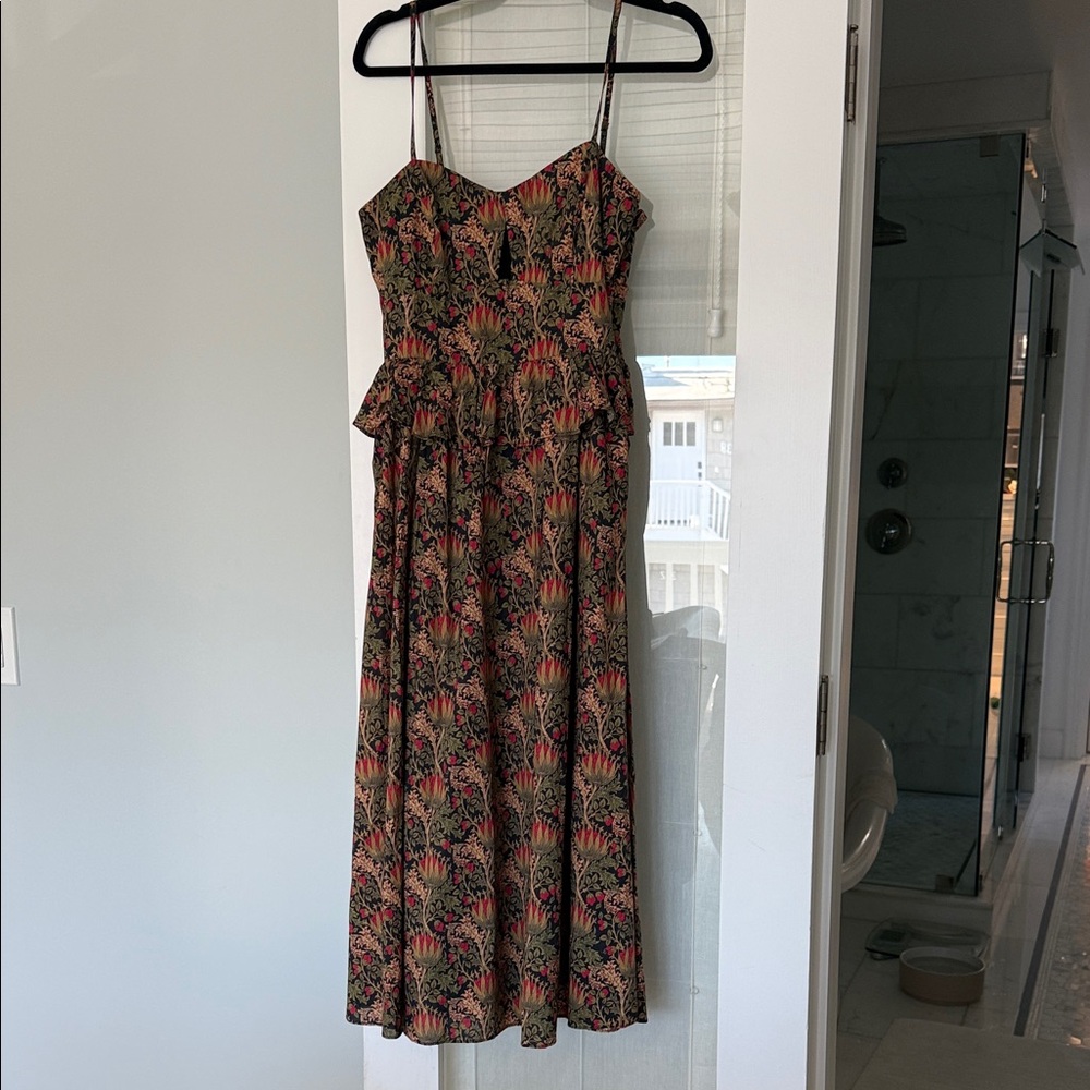 Floral Patterned Maxi Dress